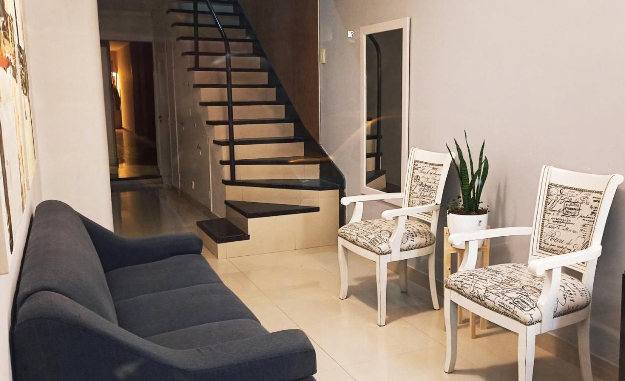 Hotel Miceli Bragado Bagian luar foto